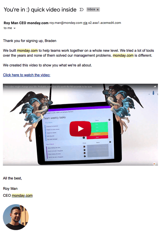 Exemple d'e-mail de bienvenue de Monday.com avec un lien pour regarder une vidéo du PDG Roy Man