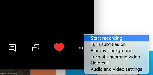 meilleur équipement de podcast : Skype enregistrant une interview en podcast.
